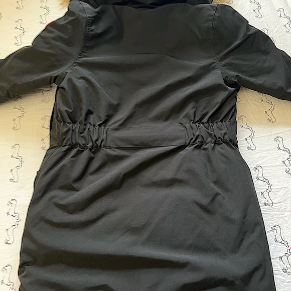 Canada goose Trillium Parka. - Picture 4 of 8